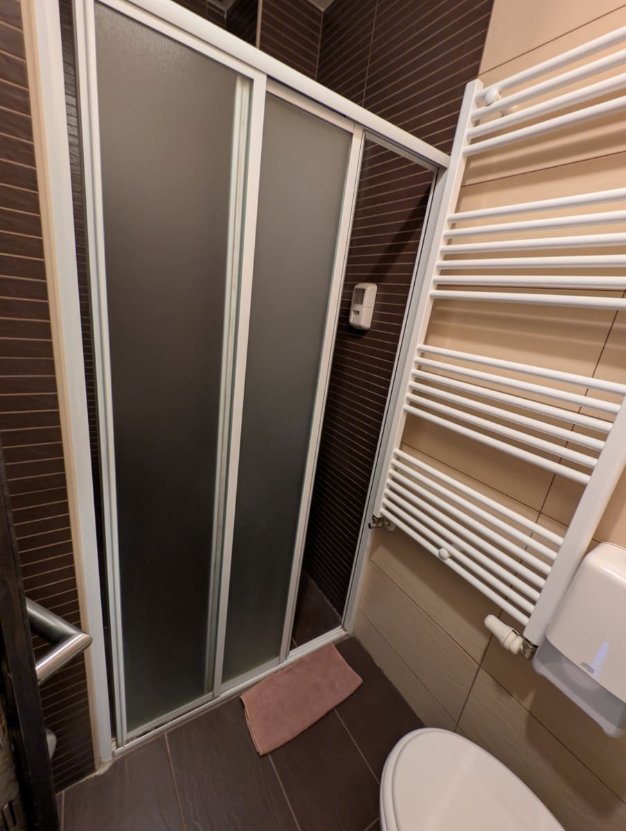 Soba 4 u Slavonskom Brodu — detalj