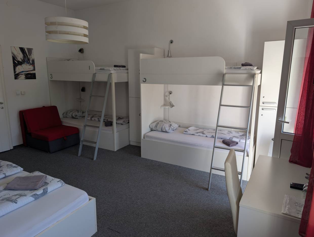 Studio apartman 2 u Slavonskom Brodu — detalj